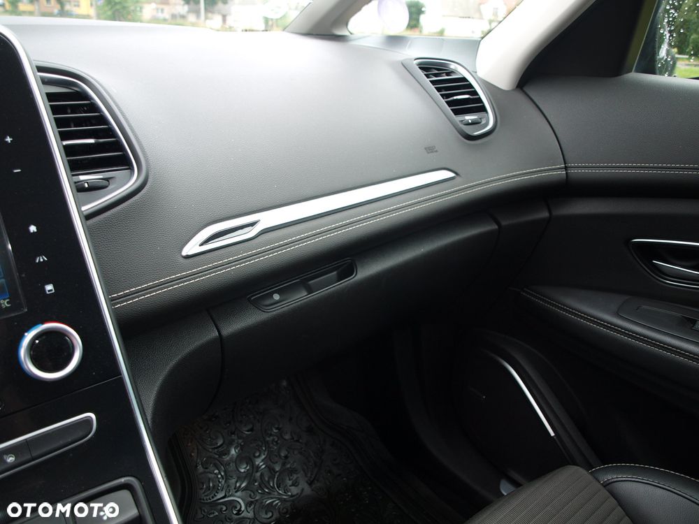 Renault Scenic TCe 140 GPF EDC BOSE EDITION - 14