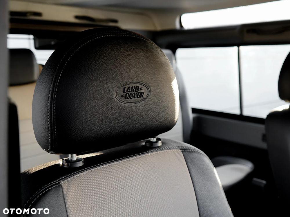 Land Rover Defender 2.4 TD4 HCPU S - 27