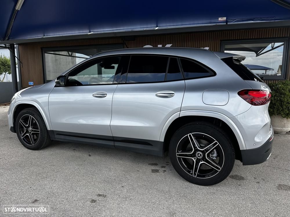 Mercedes-Benz GLA 250 e 8G-DCT AMG Line - 13