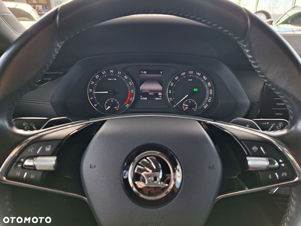 Skoda Octavia 2.0 TDI Ambition DSG - 17