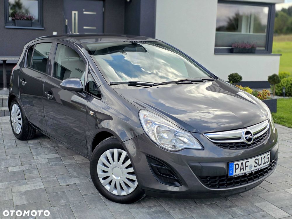 Opel Corsa 2012 photo 2