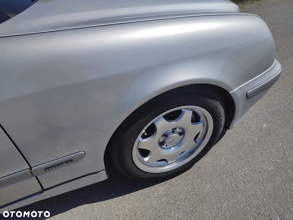Mercedes-Benz CLK - 6