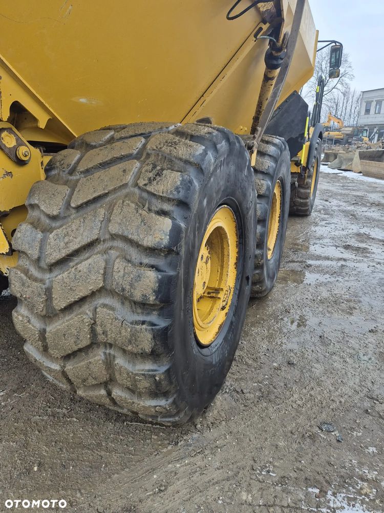 Caterpillar 444F2 - 10