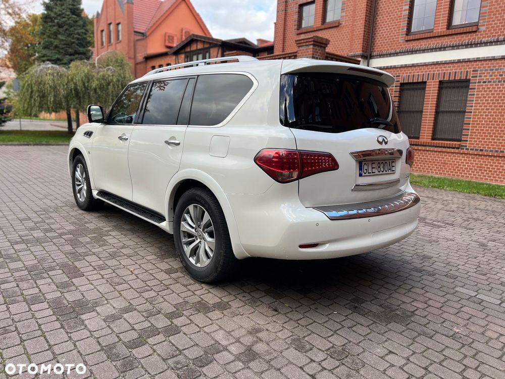Infiniti QX80 - 7