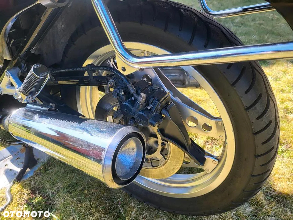 Honda CX - 7