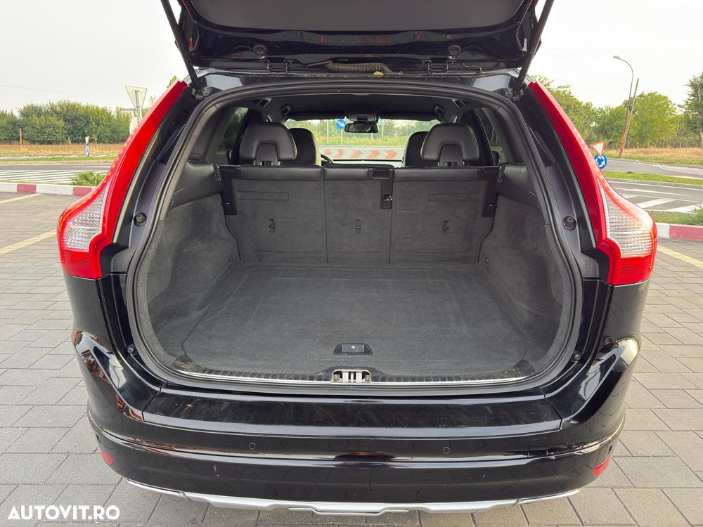Volvo XC 60 D5 AWD Aut. Summum - 5