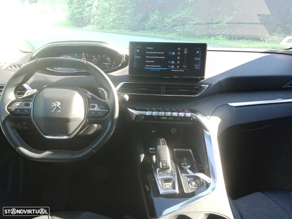 Peugeot 3008 1.5 BlueHDi Allure EAT8 - 12