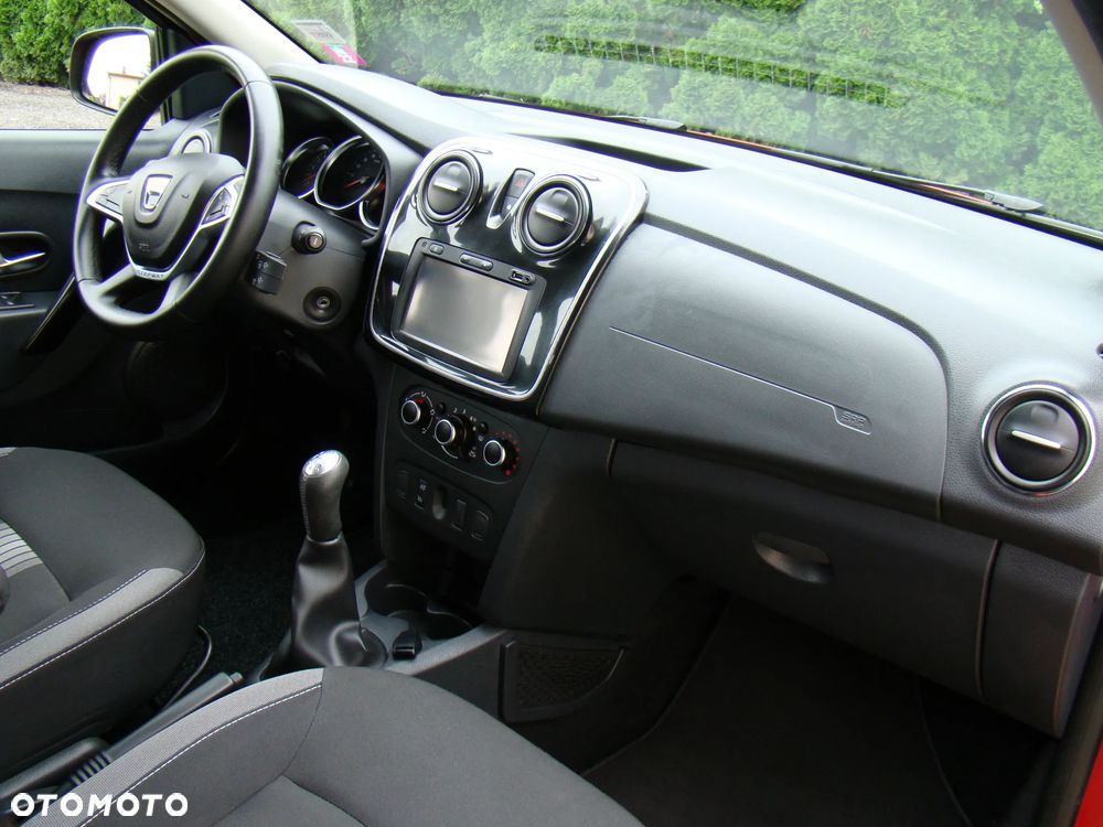 Dacia Sandero Stepway 0.9 TCe Laureate S&S EU6 - 26