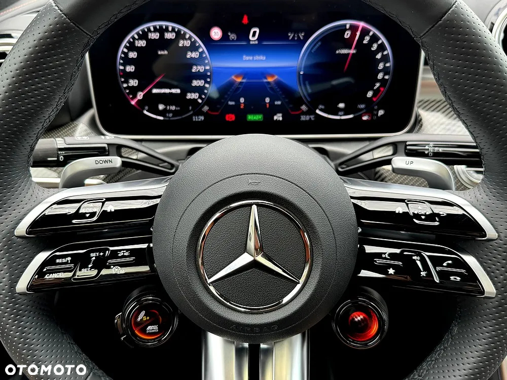 Mercedes-Benz Klasa C AMG 63 S E Performance PHEV 4-Matic - 33