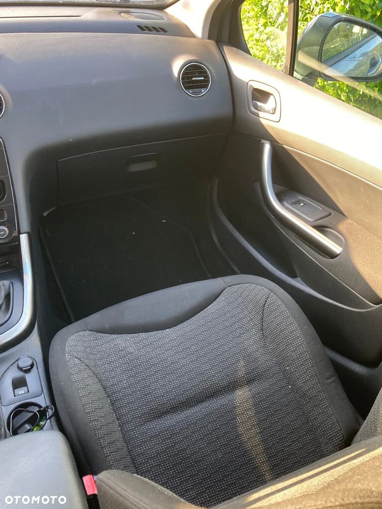 Peugeot 308 - 14