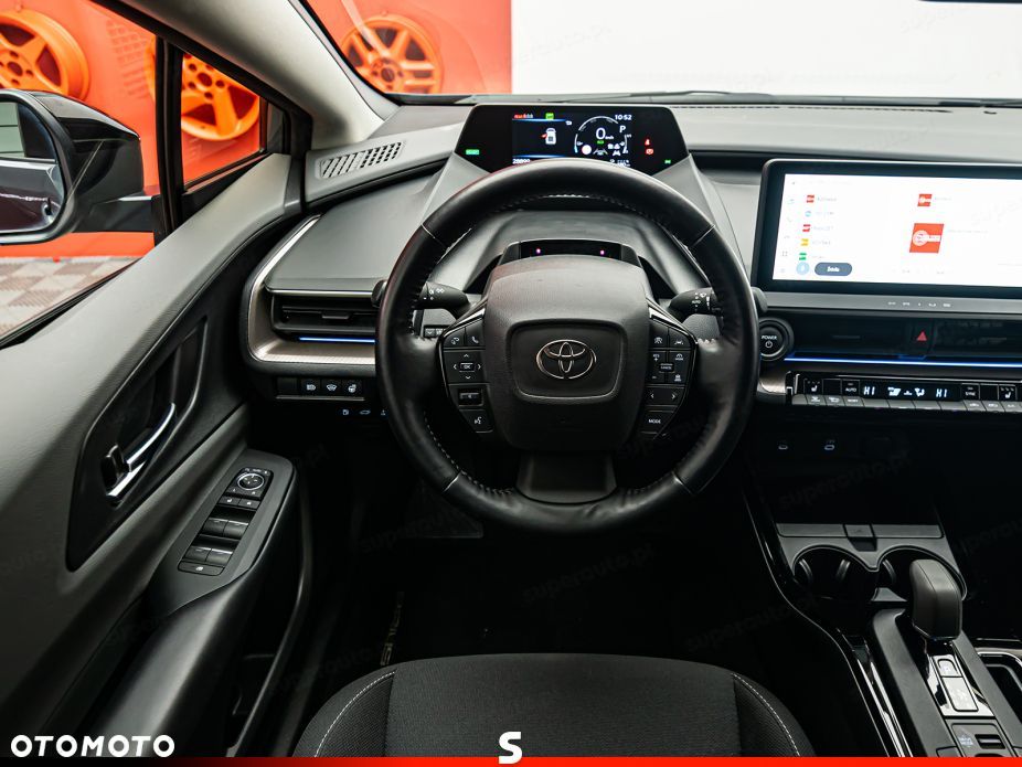 Toyota Prius - 13