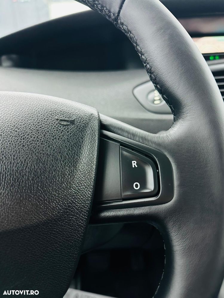 Renault Grand Scenic 1.5 dCi Authentique - 28