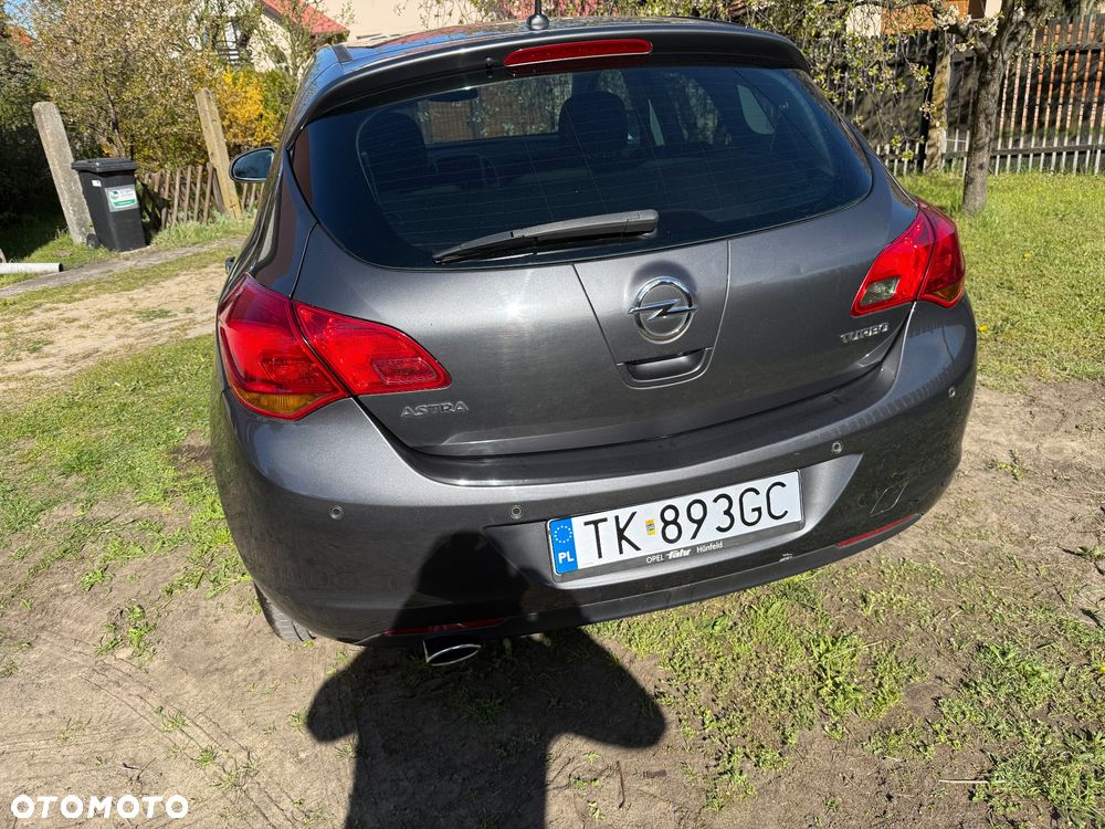 Opel Astra 1.4 Turbo - 12