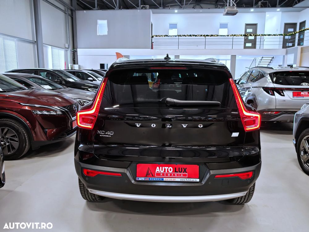 Volvo XC 40 T4 Recharge DKG Essential - 31