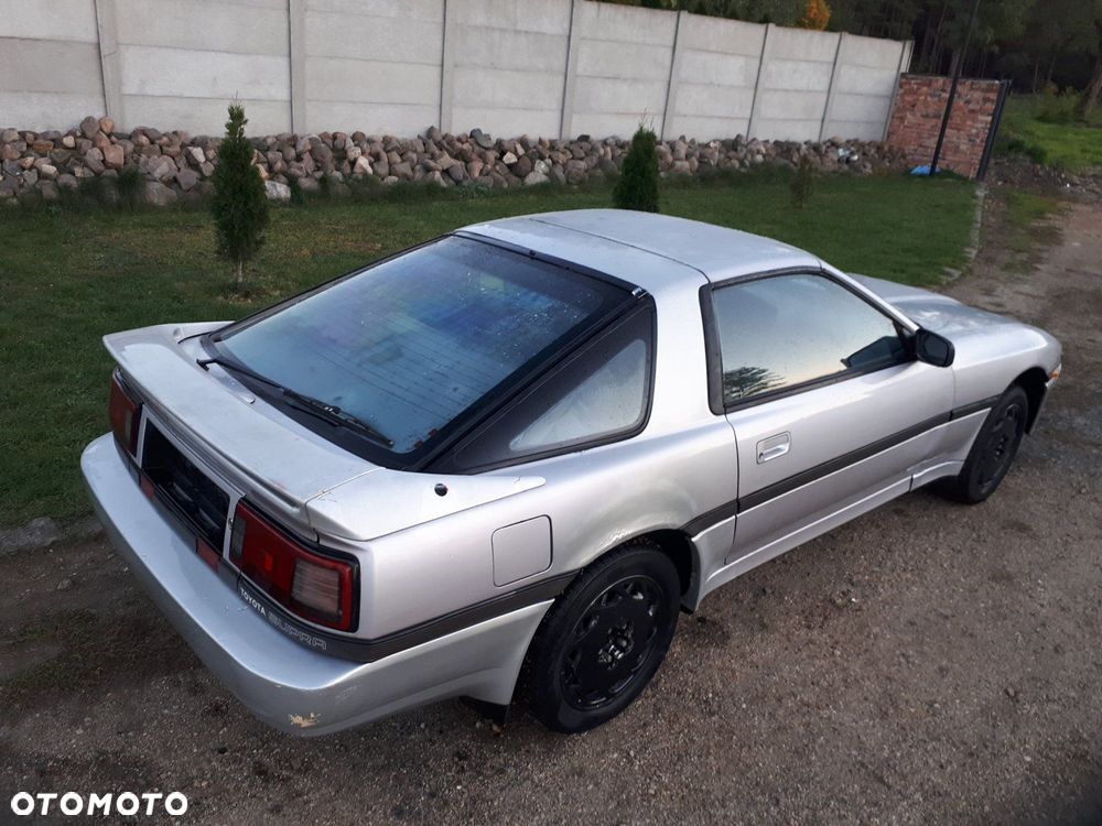 Toyota Supra - 3