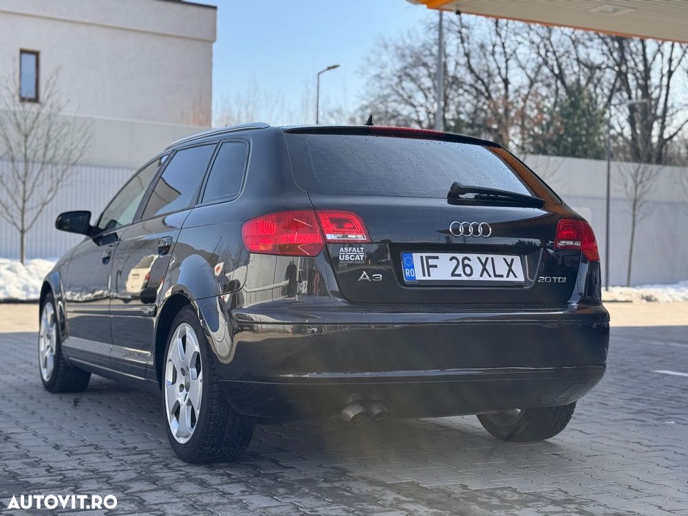 Audi A3 2.0 TDI ack DPF (DSG) S tronic Attraction - 6