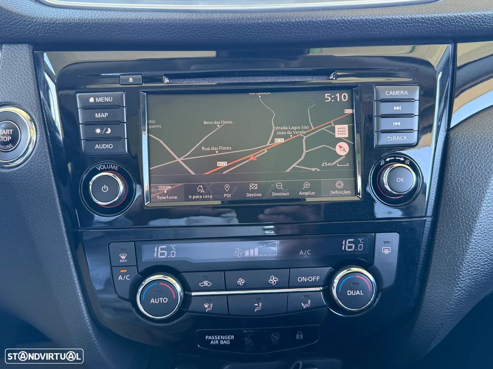 Nissan Qashqai 1.5 dCi Tekna Premium - 32