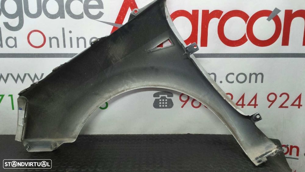 GUARDA-LAMAS FRENTE DIREITO RENAULT SCENIC II CONFORT DYNAMIQUE - 2