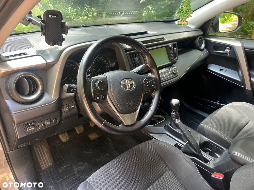 Toyota RAV4 2.0 Active 4x4 - 27