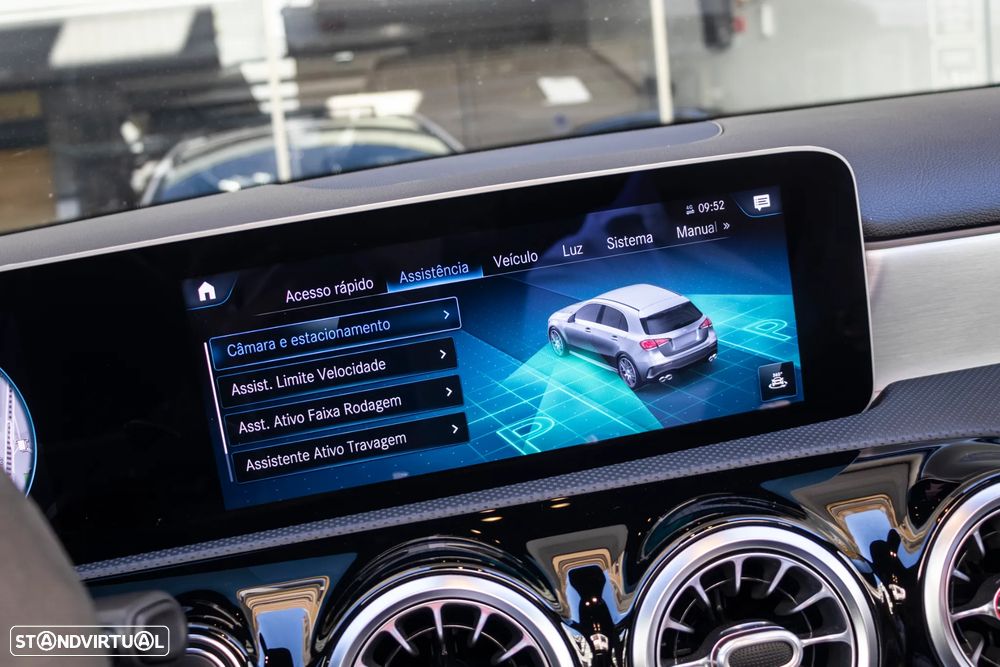 Mercedes-Benz A 45 AMG S 4Matic+ - 29