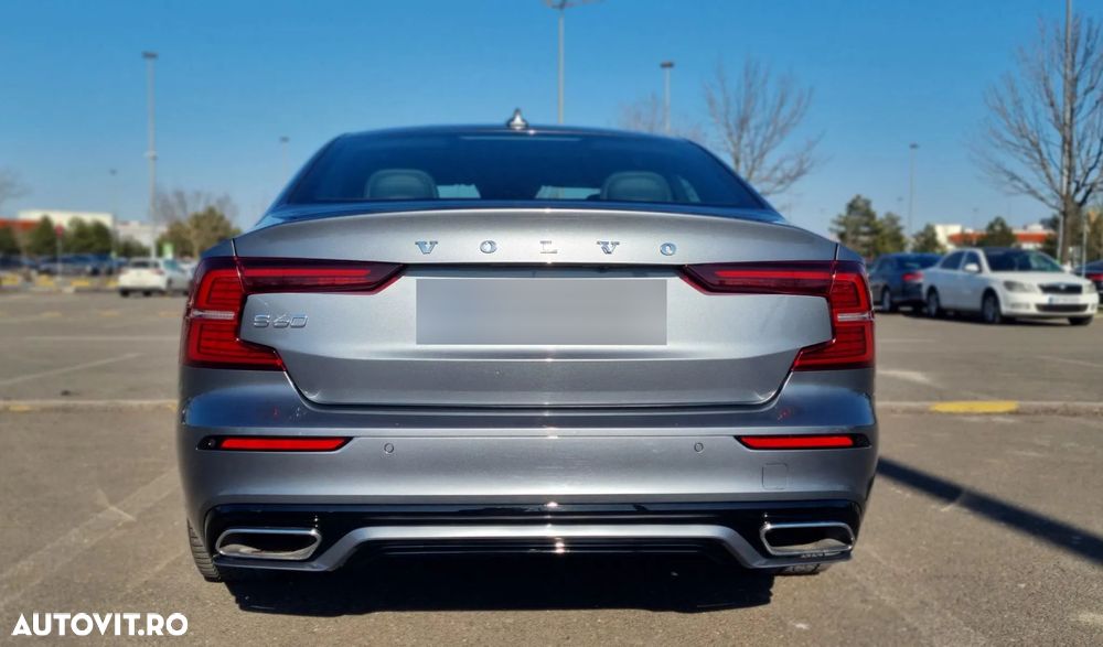 Volvo S60 T8 Recharge AWD Geartronic RDesign - 10