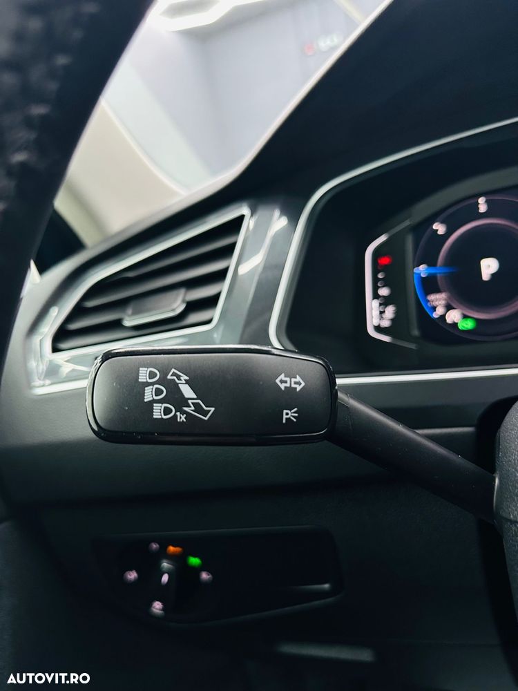 Volkswagen Tiguan 2.0 TDI DSG Life - 28