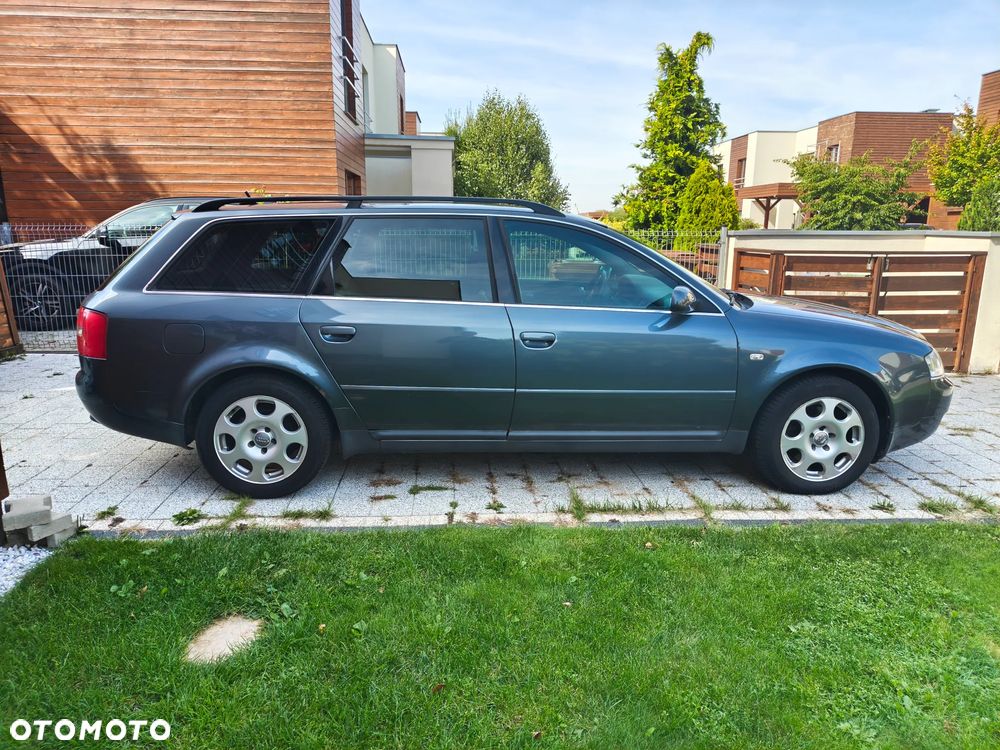 Audi A6 Avant - 2