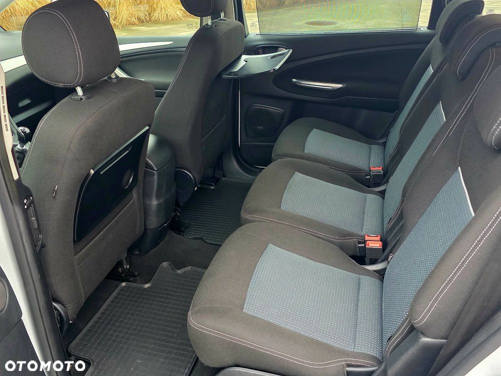 Ford S-Max 2.0 TDCi DPF Trend - 18