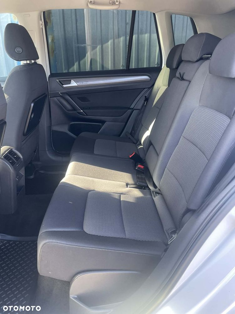 Volkswagen Golf Sportsvan 1.6 TDI SCR DSG Trendline - 28