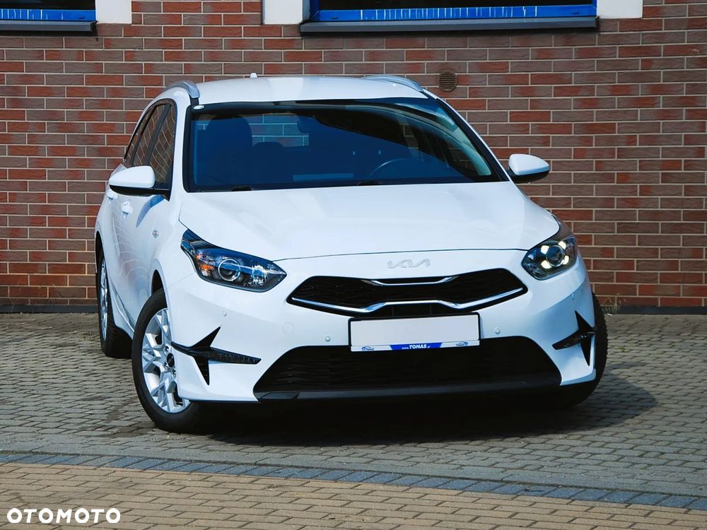 Kia Ceed - 3