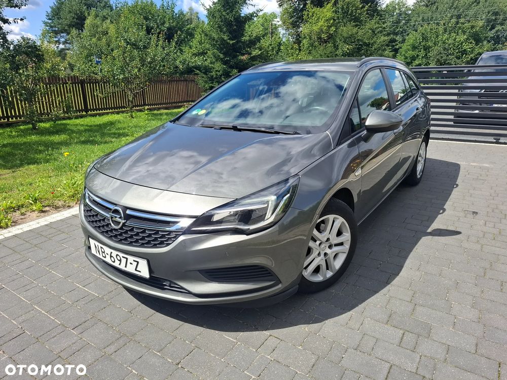 Opel Astra 1.6 D Start/Stop Innovation - 1