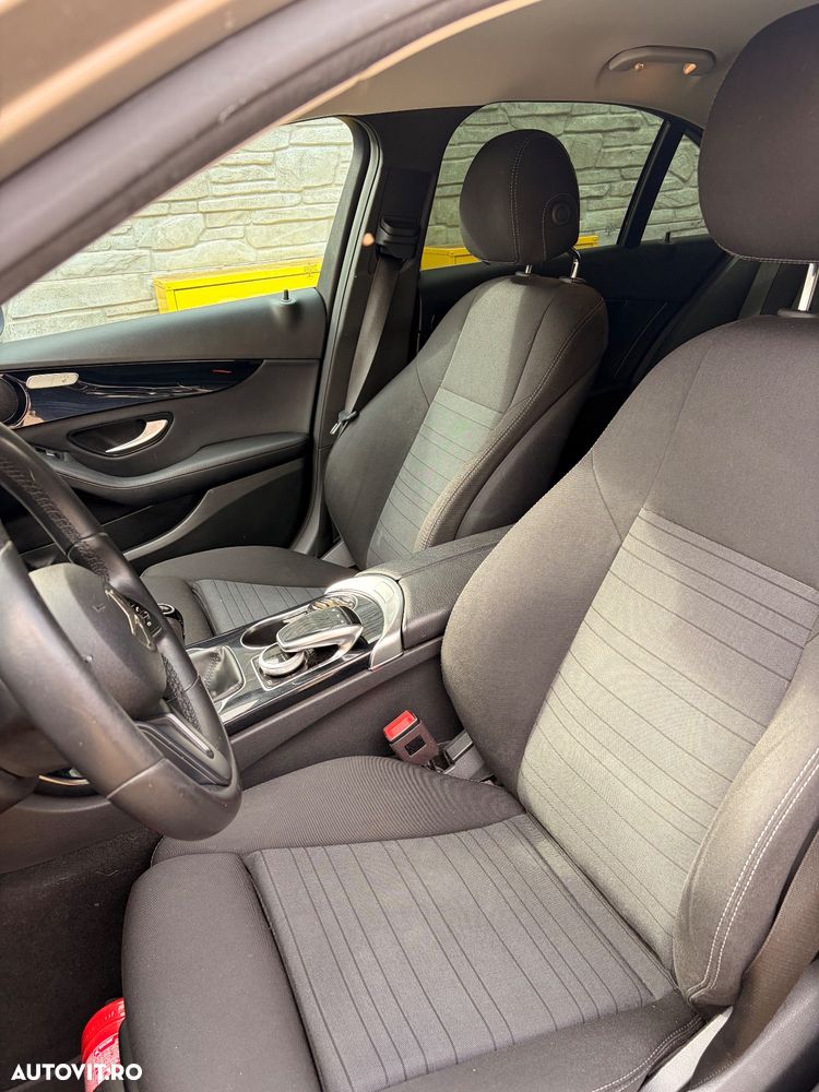 Mercedes-Benz C - 15