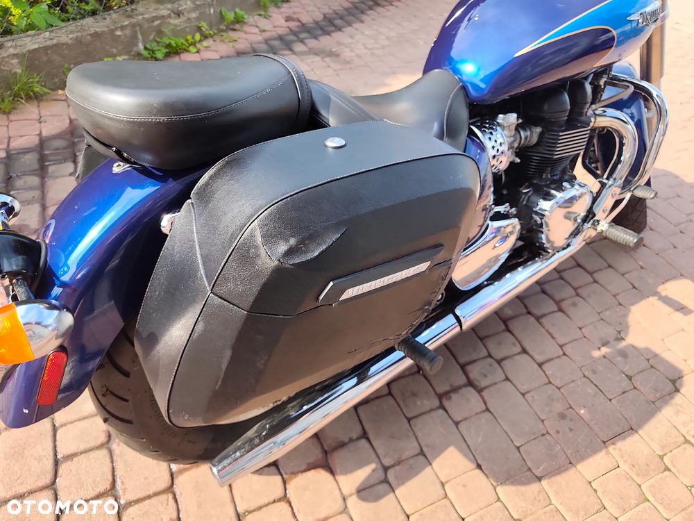 Triumph America - 37