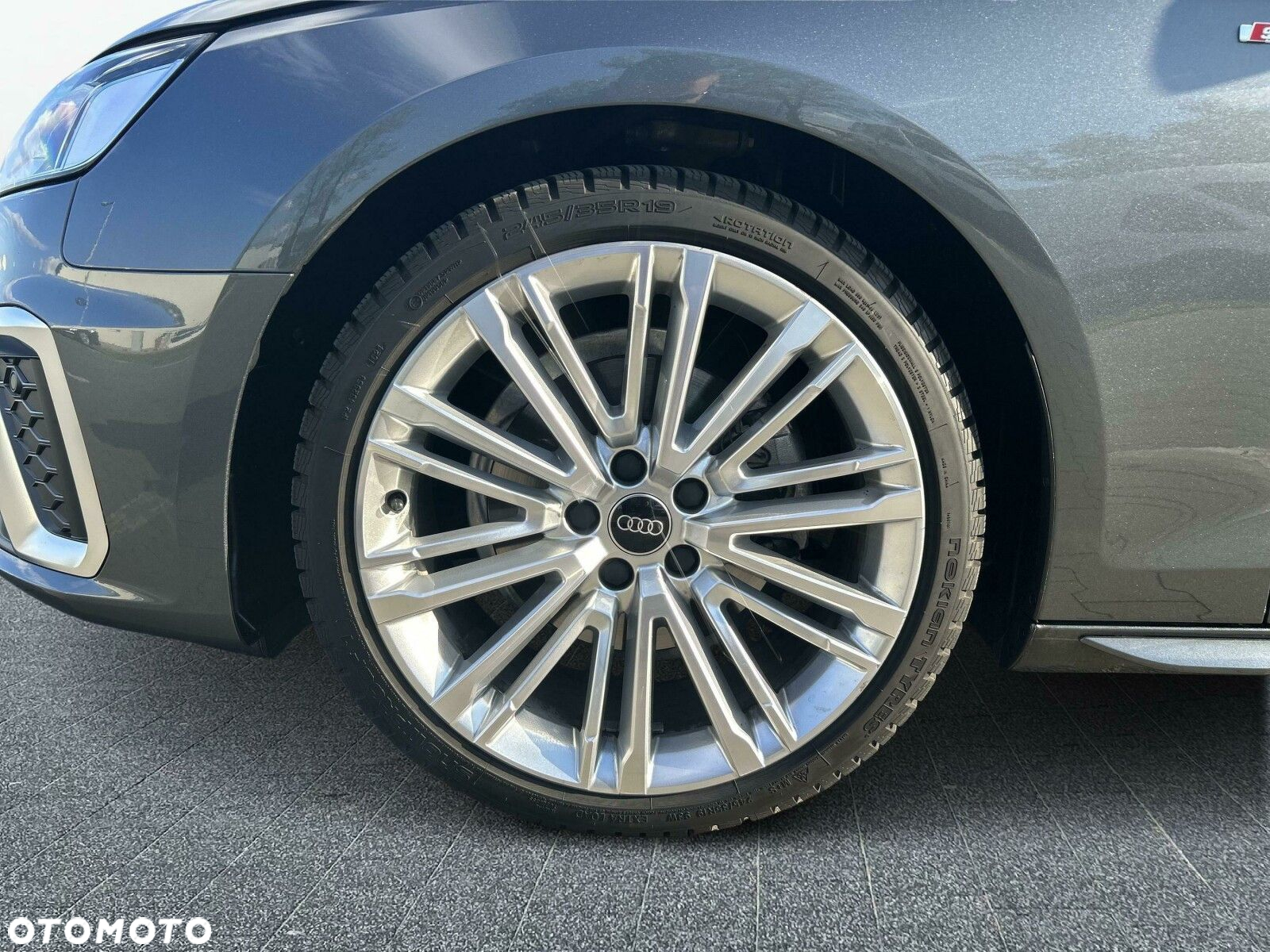 Audi A4 - 9
