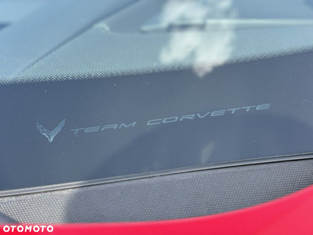 Chevrolet Corvette - 26