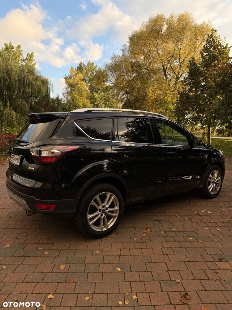 Ford Kuga - 17