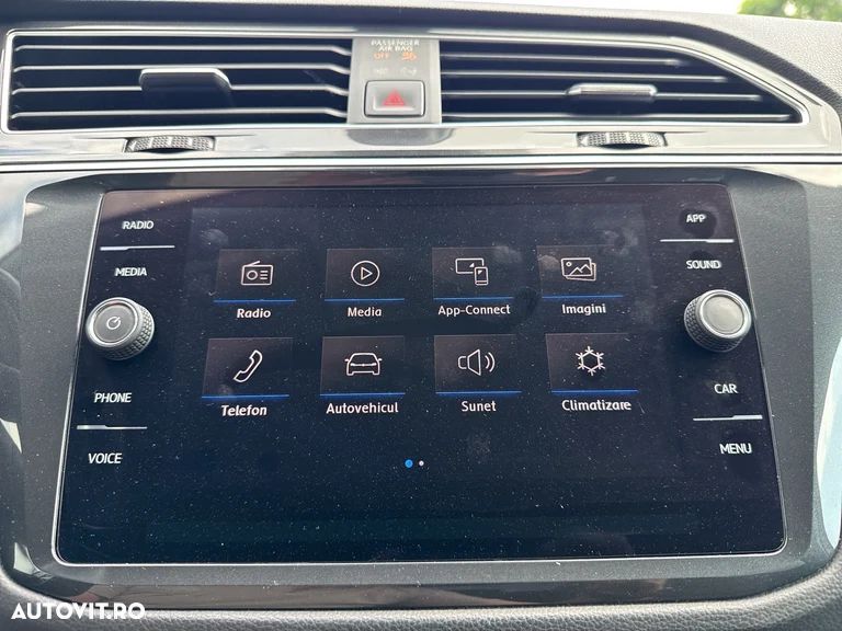 Volkswagen Tiguan - 25