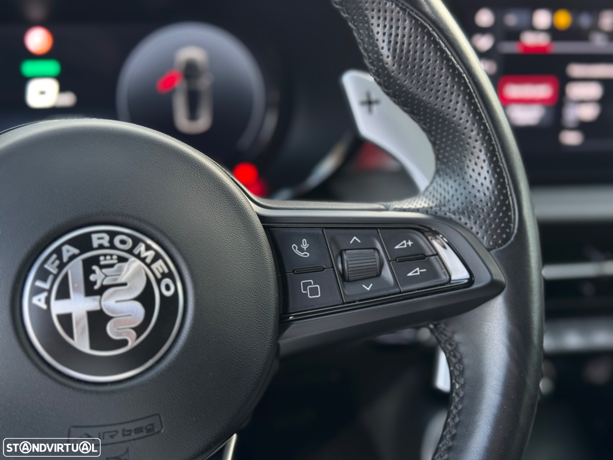 Alfa Romeo Tonale 1.5 Hybrid Edizione Speciale - 18