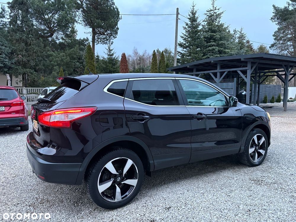 Nissan Qashqai 1.6 DIG-T N-Vision - 8