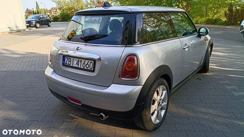 MINI ONE - 9