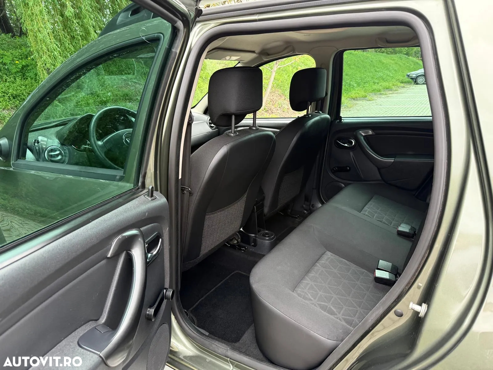 Dacia Duster 1.5 dCi 4WD Prestige jante 16" - 17