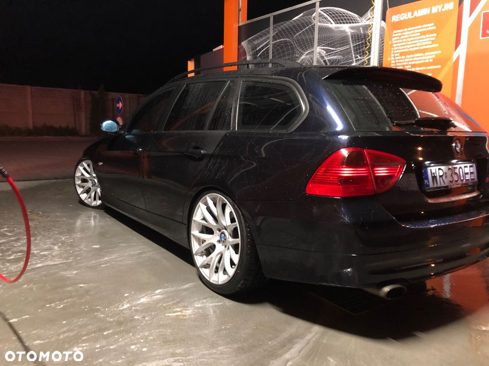 BMW Seria 3 320d - 35