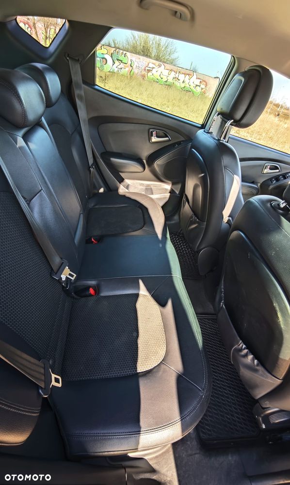 Hyundai ix35 2.0 2WD Automatik Style - 9