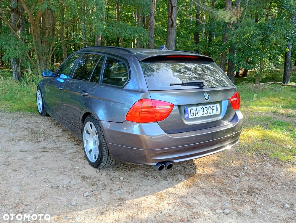 BMW Seria 3 - 4