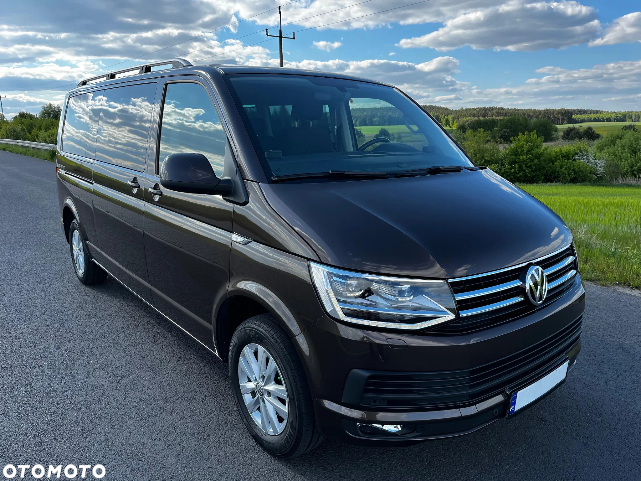 Volkswagen Caravelle 2.0 TDI L2 Comfortline - 24