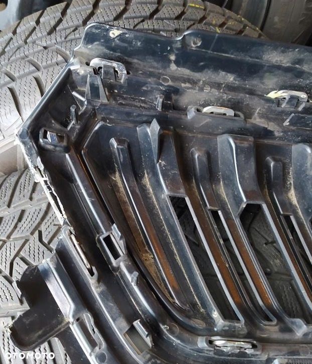 Atrapa grill Skoda Kamiq - 4