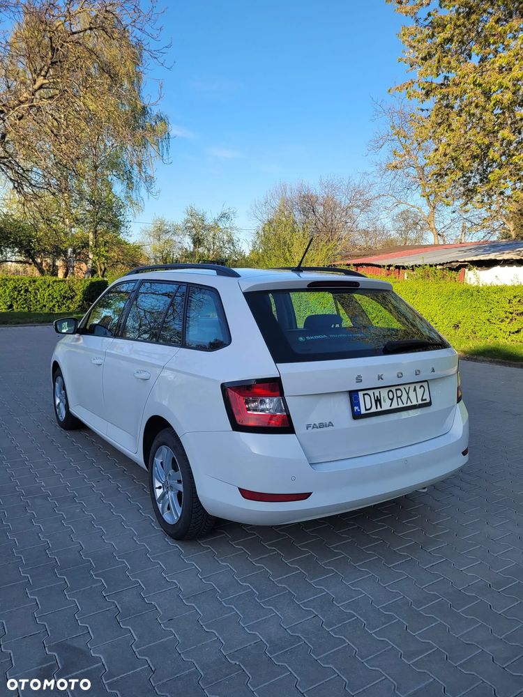 Skoda Fabia 1.0 TSI Active - 7