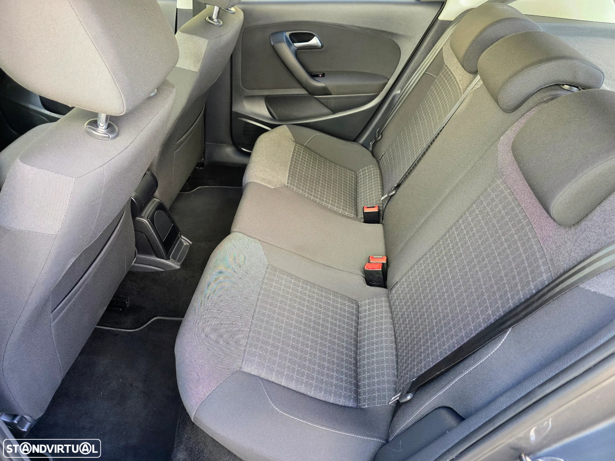 VW Polo 1.0 Confortline - 38