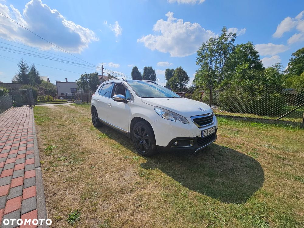 Peugeot 2008 e-HDi FAP 115 STOP & START Allure - 11