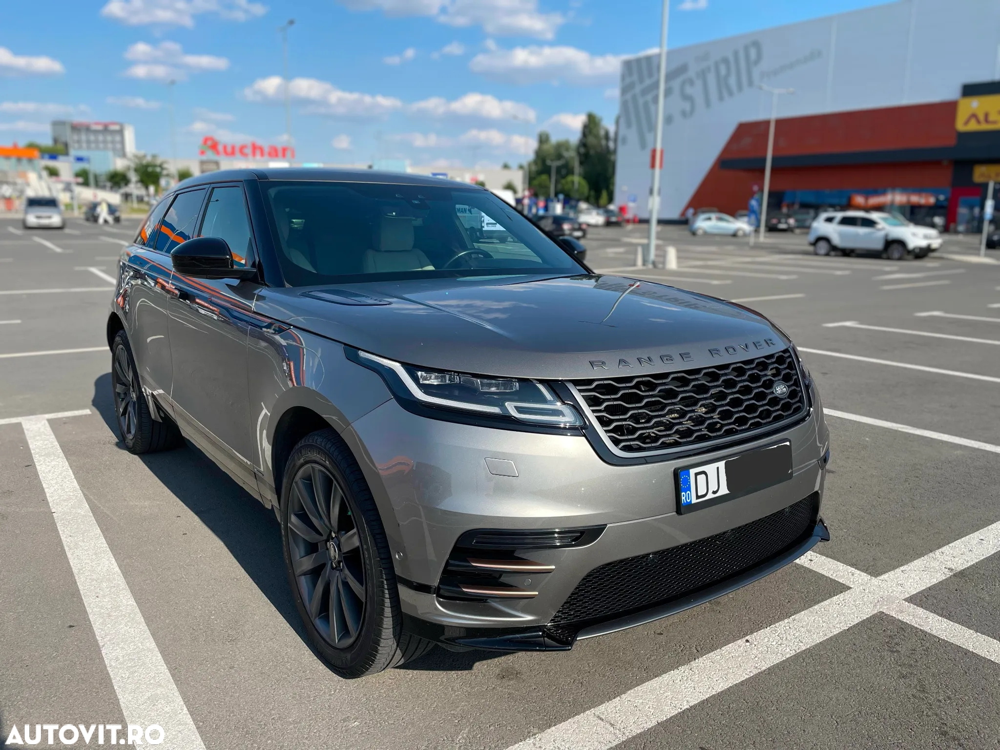Land Rover Range Rover Velar 2.0 R-Dynamic SE - 11